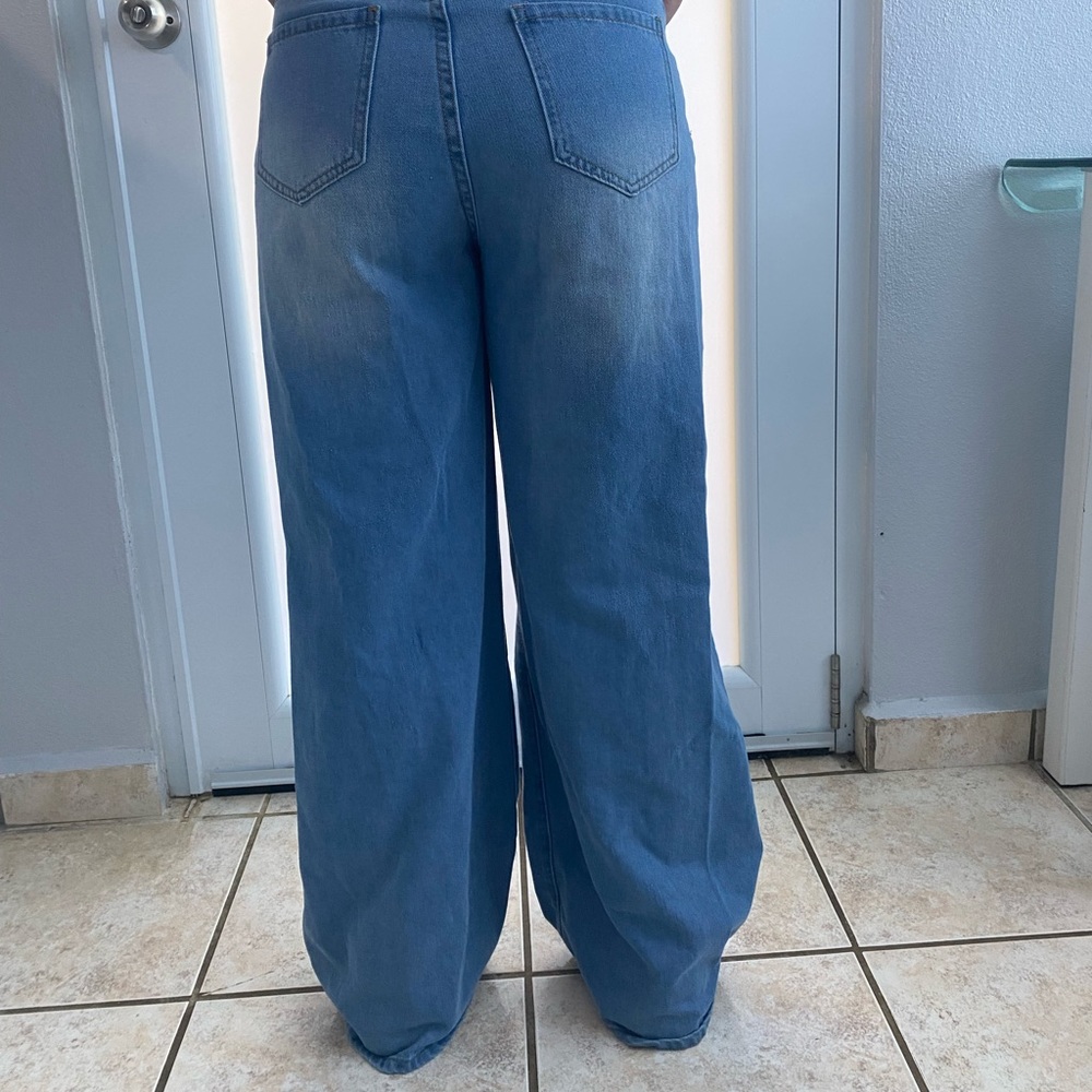 Bleach Wash High Rise Wide Leg Jeans, SHEIN, Medium